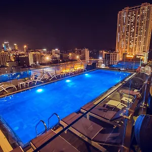 咏叹调水疗大酒店 酒店